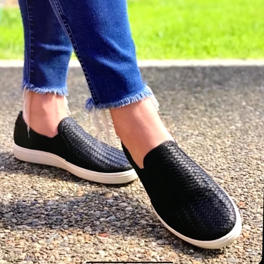 ECCO Soft 7 Woven Slip-On Sneakers Black Women’s Size 9 9.5 EU 40